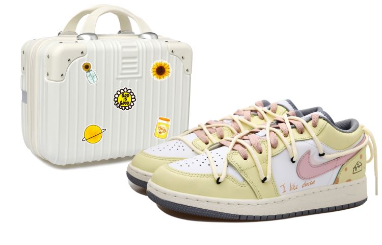 Buy 커스텀 에어 조던 1 로우 '피치 크림 도파민' 553560-053(Team拾玖-桃香奶酪S-BOX)