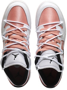 에어 조던 1 로우 '핑크 벚꽃' 커스텀 슈즈 DM8960-801(Team10-樱花雪女白粉黑QD) Shop 에어 조던 1 로우 '핑크 벚꽃' 커스텀 슈즈 DM8960-801(Team10-樱花雪女白粉黑QD)