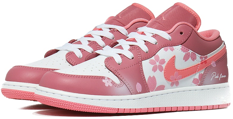 에어 조던 1 로우 '핑크 꽃바다' (커스텀) 553560-616(Team10--粉红花海) Lookbook 에어 조던 1 로우 '핑크 꽃바다' (커스텀) 553560-616(Team10--粉红花海)