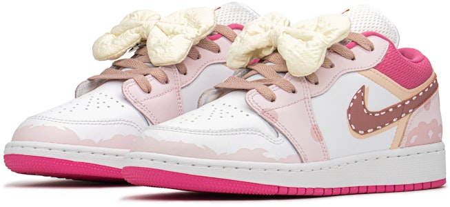 에어 조던 1 로우 '핑크 화이트 캐슬' (한정판) DR9498-168(TeamA-AJ城堡小母熊S-BOX) Lookbook 에어 조던 1 로우 '핑크 화이트 캐슬' (한정판) DR9498-168(TeamA-AJ城堡小母熊S-BOX)