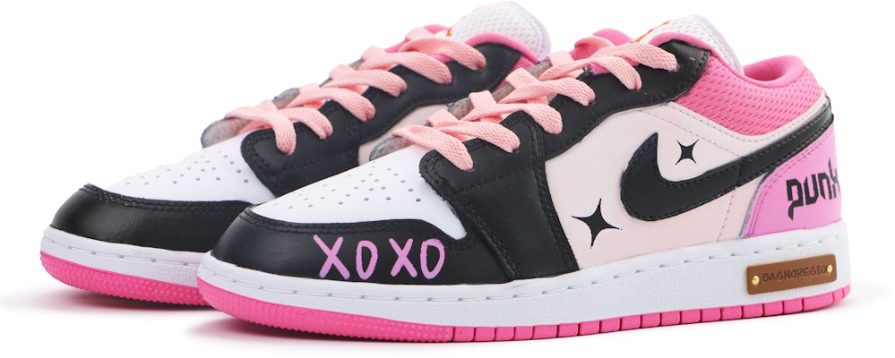 에어 조던 1 로우 '핑크시클 바비' 커스텀 슈즈 DR9498-168(Team48-朋克女孩) Lookbook 에어 조던 1 로우 '핑크시클 바비' 커스텀 슈즈 DR9498-168(Team48-朋克女孩)