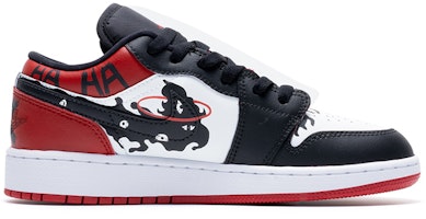 커스텀 에어 조던 1 로우 '역밴 그래피티' 553560-606(TeamR-女款反派黑红) Order 커스텀 에어 조던 1 로우 '역밴 그래피티' 553560-606(TeamR-女款反派黑红)