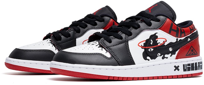 커스텀 에어 조던 1 로우 '역밴 그래피티' 553560-606(TeamR-女款反派黑红) Lookbook 커스텀 에어 조던 1 로우 '역밴 그래피티' 553560-606(TeamR-女款反派黑红)
