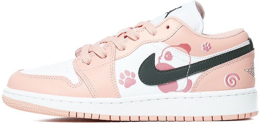 【訂製球鞋】Jordan Air Jordan 1 奔跑熊貓 乖巧國寶 耐磨 低筒 復古籃球鞋 GS 白粉 Buy 【訂製球鞋】Jordan Air Jordan 1 奔跑熊貓 乖巧國寶 耐磨 低筒 復古籃球鞋 GS 白粉