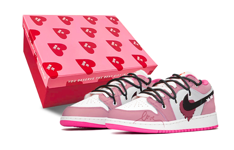 Buy [Kasut Custom] Air Jordan 1 Low 'Valentine's Day Deconstructed Love Merah Jambu Putih' DR9498-168(TeamS-情人节爱心S-BOX)