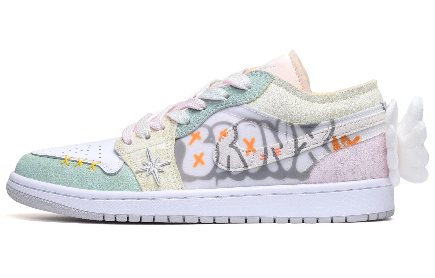 Buy 에어 조던 1 로우 '발렌타인 마카롱' (핑크/옐로우/화이트) DN1635-100(TeamE-男款天使翅膀粉黄白BOX)