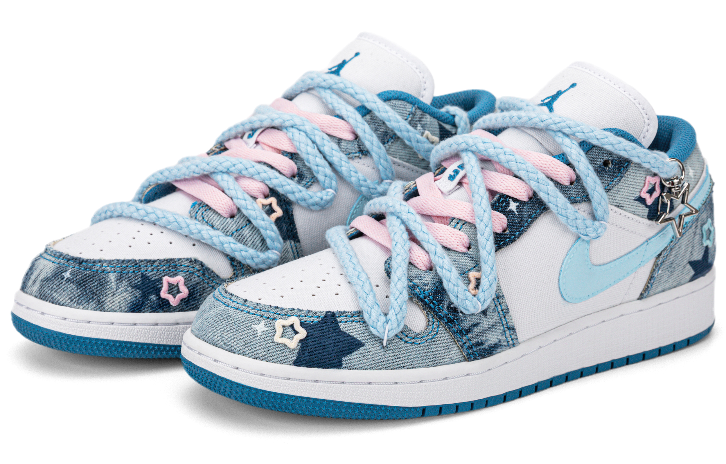 Lookbook [カスタムシューズ] エアジョーダン1 ロー 'ウォッシュデニム ホワイト-ブルー' DM8947-100-460049 DM8947-100-460049