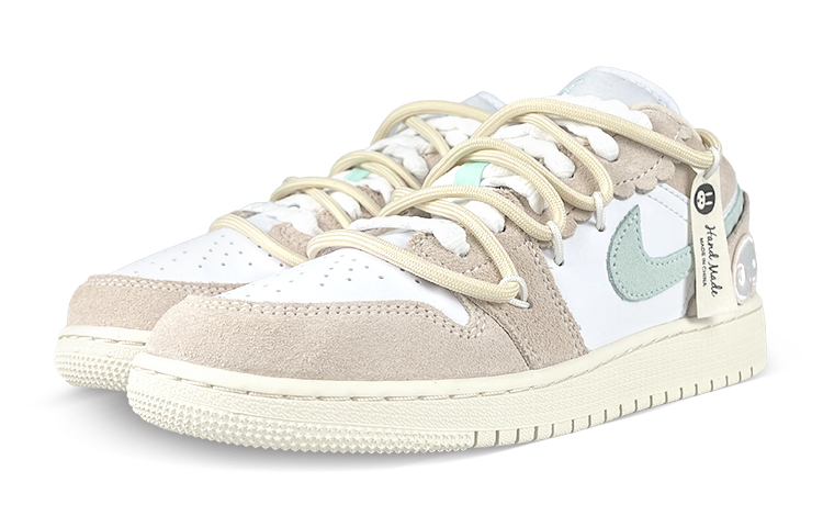 Lookbook 【定製籃球鞋】 Jordan Air Jordan 1 天使之翼 兔子布標 花邊 解構 美式 低筒 復古籃球鞋 GS 白粉