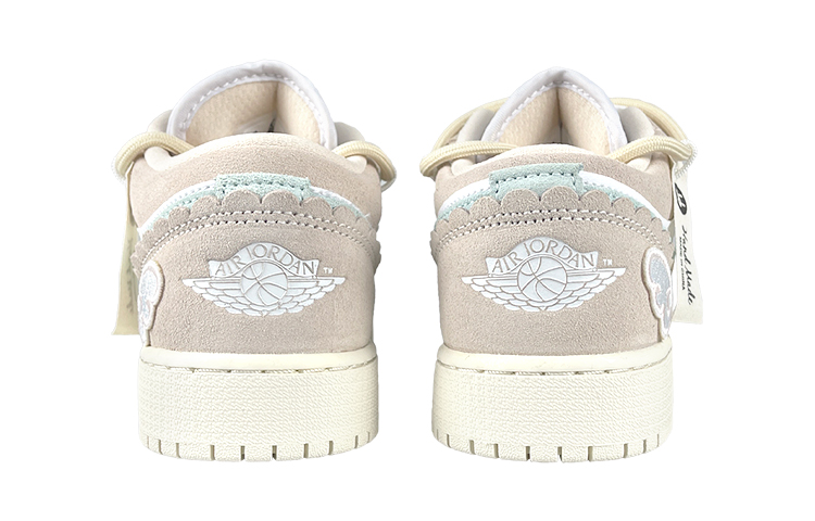 Purchase 【定製籃球鞋】 Jordan Air Jordan 1 天使之翼 兔子布標 花邊 解構 美式 低筒 復古籃球鞋 GS 白粉