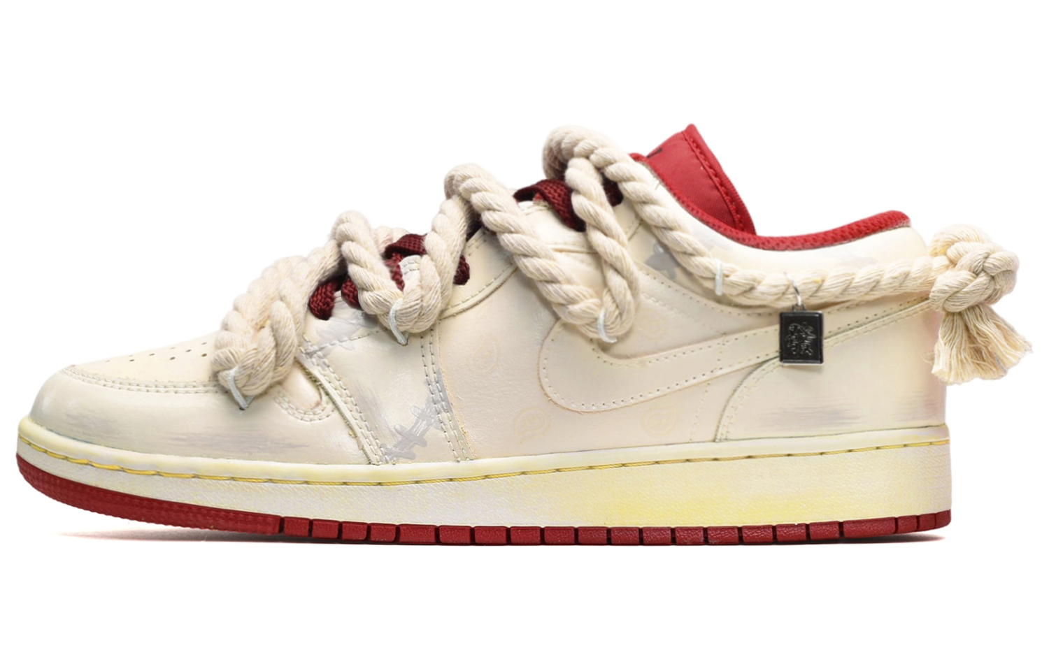 Buy 【定制球鞋】 Jordan Air Jordan 1 Low 做舊 藤蔓暗紋 低幫 復古籃球鞋 男款 黃灰