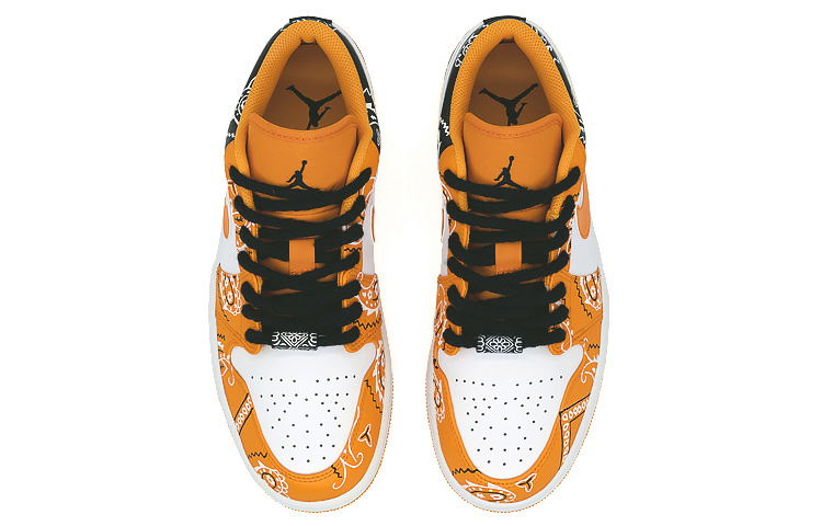 Shop [カスタムシューズ] エアジョーダン1 ロー 'イエロー ペイズリー アシンメトリック' 553558-701(Team肆-腰果花喷绘男款)