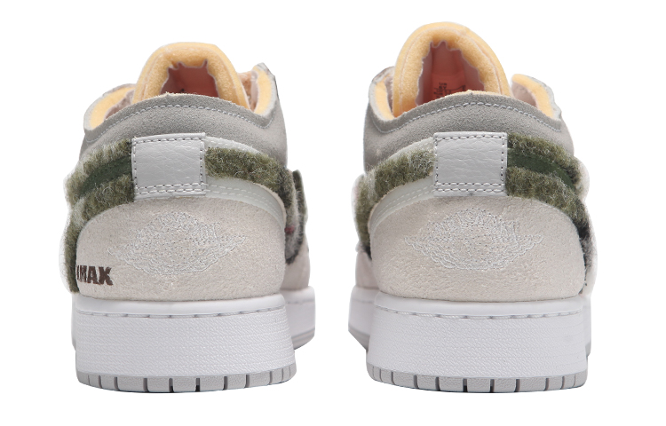 Shop [定制鞋款] Air Jordan 1 Low SE '圣诞解构棕绿色' DN1635-100(Teamfour-男款圣诞格子绿)