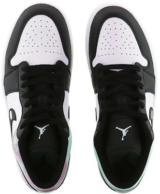 【客製化球鞋】喬丹 Air Jordan 1 低筒 SE 新中式 潮流兔年 流星雪兔 低幫 復古籃球鞋 男款 白黑綠 Shop 【客製化球鞋】喬丹 Air Jordan 1 低筒 SE 新中式 潮流兔年 流星雪兔 低幫 復古籃球鞋 男款 白黑綠