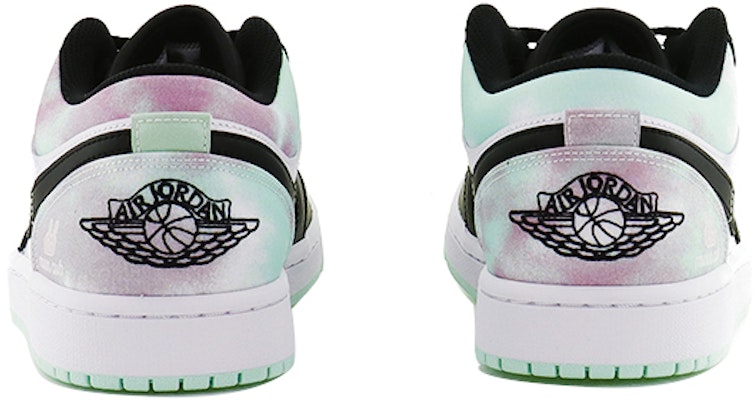 【客製化球鞋】喬丹 Air Jordan 1 低筒 SE 新中式 潮流兔年 流星雪兔 低幫 復古籃球鞋 男款 白黑綠 Purchase 【客製化球鞋】喬丹 Air Jordan 1 低筒 SE 新中式 潮流兔年 流星雪兔 低幫 復古籃球鞋 男款 白黑綠