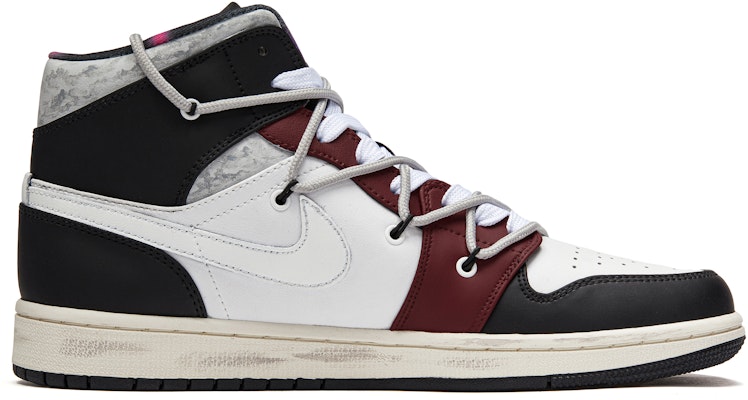에어 조던 1 미드 '95 다빈치 커스텀 (검/흰/빨) DQ8417-071(TeamM-1995-BOX) Lookbook 에어 조던 1 미드 '95 다빈치 커스텀 (검/흰/빨) DQ8417-071(TeamM-1995-BOX)