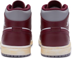 【客製化球鞋】Jordan Air Jordan 1 Mid BIGNIU 熱血青春主題 籃板王 手繪噴繪 中筒 復古籃球鞋 男款 白紅灰 Shop 【客製化球鞋】Jordan Air Jordan 1 Mid BIGNIU 熱血青春主題 籃板王 手繪噴繪 中筒 復古籃球鞋 男款 白紅灰