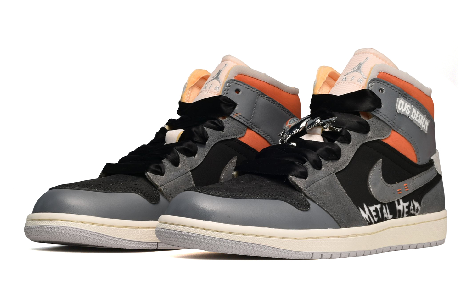 Lookbook 【定制球鞋】 Jordan Air Jordan 1 Mid CUS DESIGN 做旧風 重金屬 復古籃球鞋 GS 黑灰橙