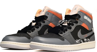 커스텀 에어 조던 1 미드 '블랙 그레이 오렌지' DM9652-100(TeamE-男款重金属黑灰橙) Lookbook 커스텀 에어 조던 1 미드 '블랙 그레이 오렌지' DM9652-100(TeamE-男款重金属黑灰橙)