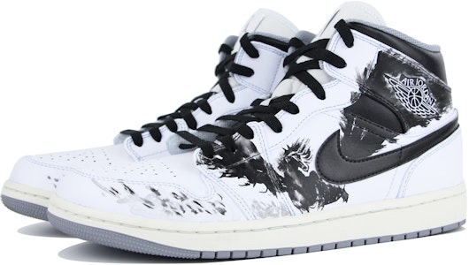 カスタムAJ1ミッド 黒白 (Kasutamu AJ1 Middo Kuro Shiro) 554724-135(Team39-AMY63黑马) Lookbook カスタムAJ1ミッド 黒白 (Kasutamu AJ1 Middo Kuro Shiro) 554724-135(Team39-AMY63黑马)