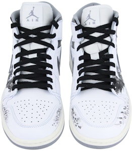 カスタムAJ1ミッド 黒白 (Kasutamu AJ1 Middo Kuro Shiro) 554724-135(Team39-AMY63黑马) Shop カスタムAJ1ミッド 黒白 (Kasutamu AJ1 Middo Kuro Shiro) 554724-135(Team39-AMY63黑马)