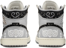 カスタムAJ1 Mid 黒白灰 554724-135(TeamA-貔貅恭喜发财) Shop カスタムAJ1 Mid 黒白灰 554724-135(TeamA-貔貅恭喜发财)