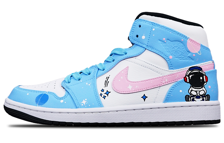 Order 【客製化球鞋】Jordan Air Jordan 1 Mid 黑白熊貓 DJ宇航員手繪 特製鞋盒 中幫 復古籃球鞋 男女同款 粉白藍