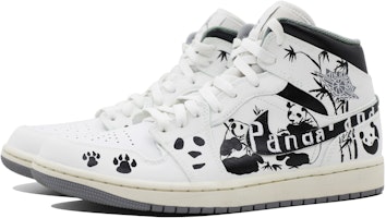 커스텀 에어 조던 1 미드 '블랙 화이트 판다' 554724-135(Team39-AMY113熊猫) Lookbook 커스텀 에어 조던 1 미드 '블랙 화이트 판다' 554724-135(Team39-AMY113熊猫)