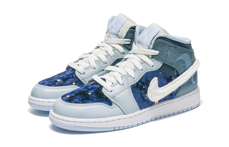 Lookbook 에어 조던 1 미드 '푸른별밤' (Air Jordan 1 Mid 'Pureunbyeolbam') 555112-401(TeamB-星月克莱因蓝)