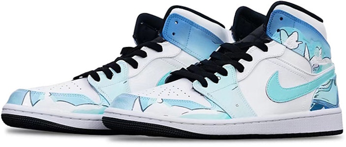 에어 조던 1 미드 '블루 화이트 게이밍' 커스텀 554724-132(Teamone-AJ男款逍遥) Lookbook 에어 조던 1 미드 '블루 화이트 게이밍' 커스텀 554724-132(Teamone-AJ男款逍遥)