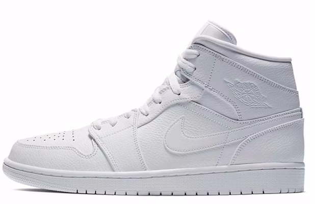 【定製球鞋】Jordan Air Jordan 1 Mid 是在玩鞋 手繪 噴繪 卡通動畫 寶可夢 寵物小精靈 噴火龍 中幫 籃球鞋 男款 橙紅藍 Details for 【定製球鞋】Jordan Air Jordan 1 Mid 是在玩鞋 手繪 噴繪 卡通動畫 寶可夢 寵物小精靈 噴火龍 中幫 籃球鞋 男款 橙紅藍