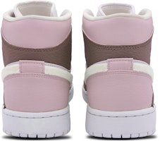 【定制球鞋】Jordan Air Jordan 1 Mid 魅力粉兔 甜心溫柔風 中幫 復古籃球鞋 GS 粉色 Shop 【定制球鞋】Jordan Air Jordan 1 Mid 魅力粉兔 甜心溫柔風 中幫 復古籃球鞋 GS 粉色