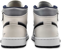 【客製化球鞋】Jordan Air Jordan 1 Mid 霾系列 凌晨兩點 中國風 字符圖騰 布貼 中幫 復古籃球鞋 男款 灰白 Purchase 【客製化球鞋】Jordan Air Jordan 1 Mid 霾系列 凌晨兩點 中國風 字符圖騰 布貼 中幫 復古籃球鞋 男款 灰白