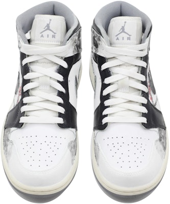 에어 조던 1 미드 '매화' (커스텀) 554724-135(Team39-AMY125梅花) Shop 에어 조던 1 미드 '매화' (커스텀) 554724-135(Team39-AMY125梅花)