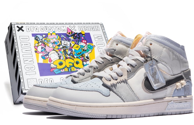 【訂製球鞋】 Jordan Air Jordan 1 Mid 特殊鞋盒 清風煙雨 印章 縫線 中國風 中幫 復古籃球鞋 男款 灰藍 Buy 【訂製球鞋】 Jordan Air Jordan 1 Mid 特殊鞋盒 清風煙雨 印章 縫線 中國風 中幫 復古籃球鞋 男款 灰藍