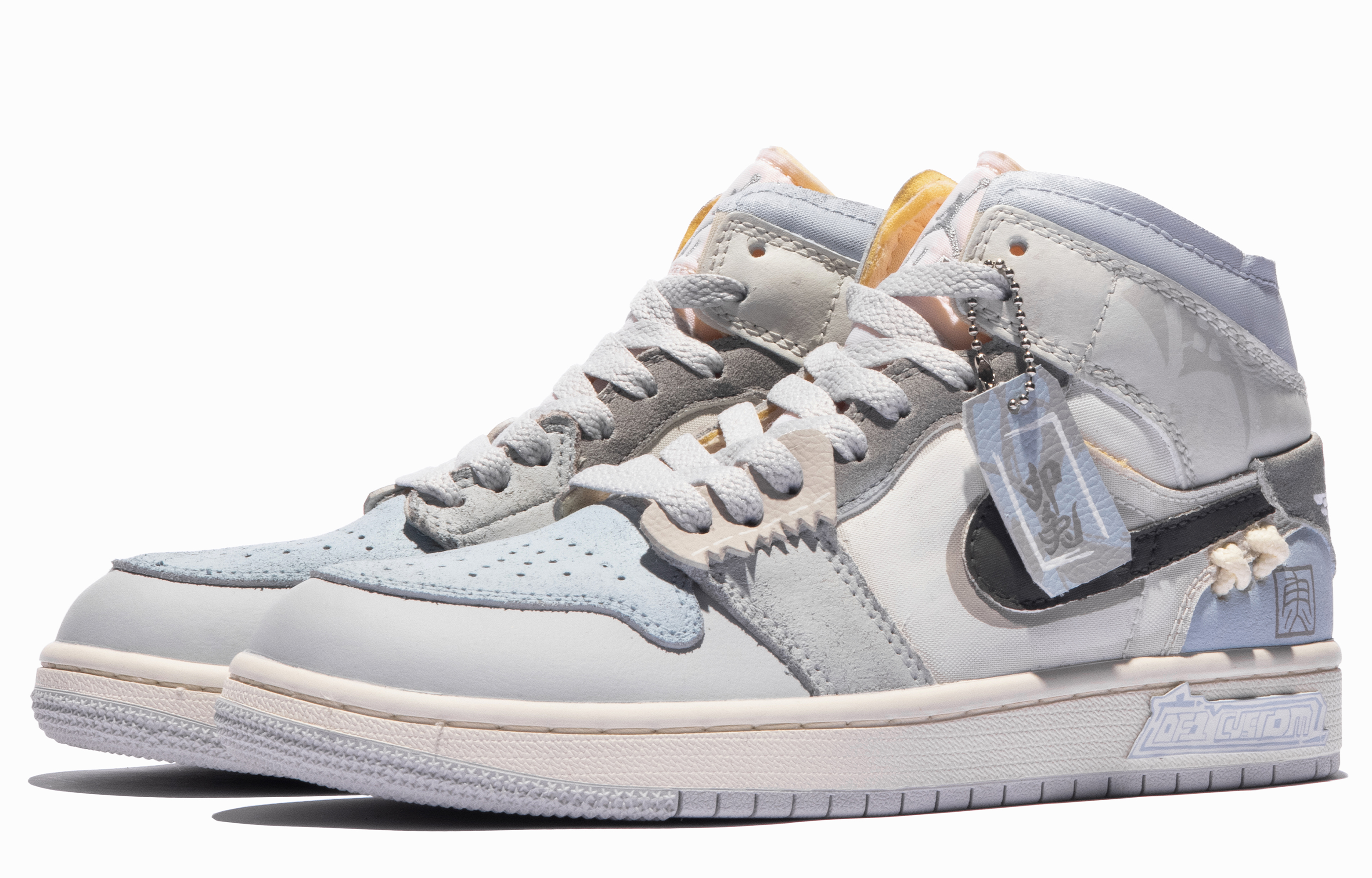 Shop 【訂製球鞋】 Jordan Air Jordan 1 Mid 特殊鞋盒 清風煙雨 印章 縫線 中國風 中幫 復古籃球鞋 男款 灰藍