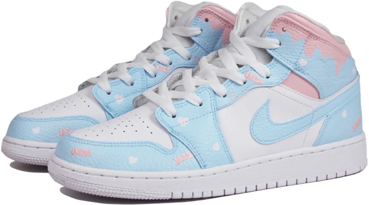 【定制球鞋】Jordan Air Jordan 1 Mid CL 聖誕愛心 Love 流淌 可愛 中幫 復古籃球鞋 男款 白藍粉 Lookbook 【定制球鞋】Jordan Air Jordan 1 Mid CL 聖誕愛心 Love 流淌 可愛 中幫 復古籃球鞋 男款 白藍粉