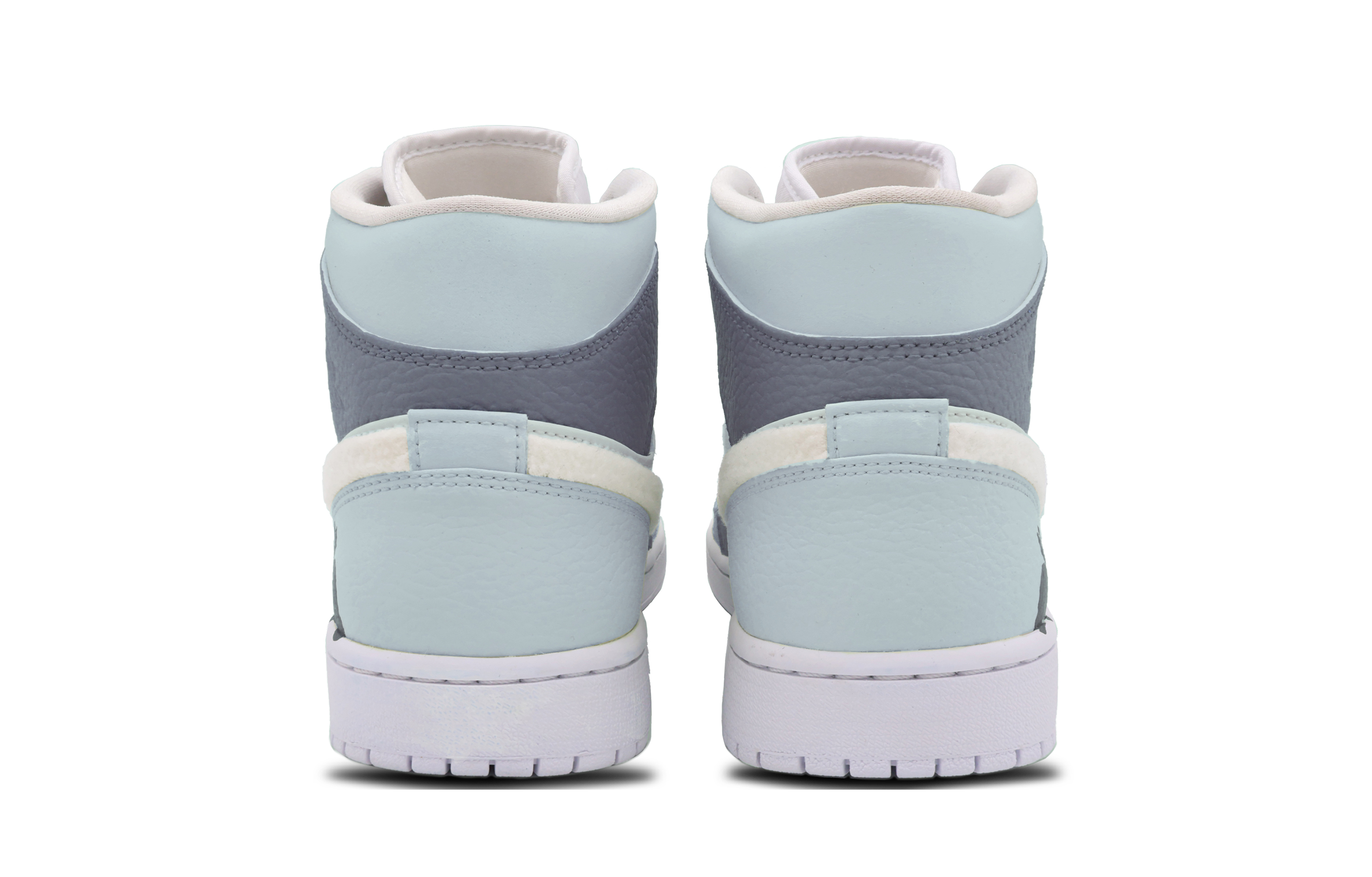 Shop [定制鞋款] Air Jordan 1 中帮 '冷灰蓝' 554725-130(Team53-女款冷艳兔兔)