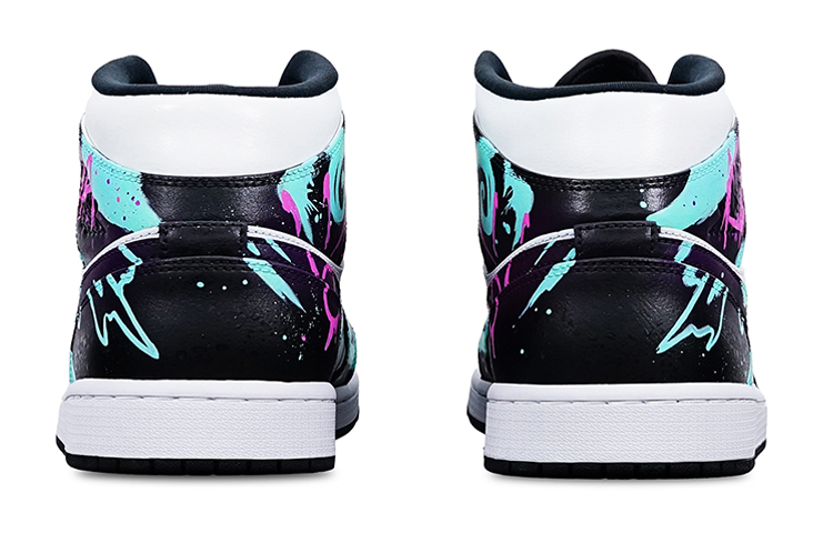 Shop 【定製球鞋】 Jordan Air Jordan 1 Mid 酷飒一夏 英雄聯盟 阿卡麗 电玩 中幫 復古籃球鞋 男款 紫白藍