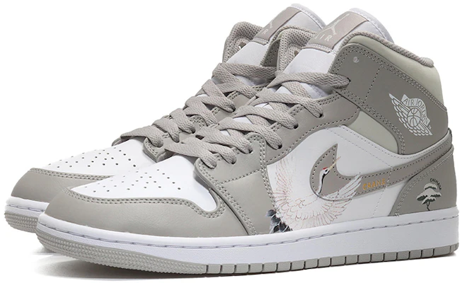 에어 조던 1 미드 '흰 소나무' 커스텀 554724-082(Team10-仙鹤松针男骨色QD) Lookbook 에어 조던 1 미드 '흰 소나무' 커스텀 554724-082(Team10-仙鹤松针男骨色QD)