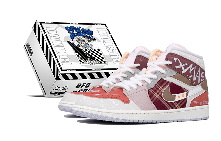 Buy [Zapatillas Personalizadas] Air Jordan 1 Mid 'Manzana Navideña Custom' DM9652-100(TeamM-男款平安果红白棕)