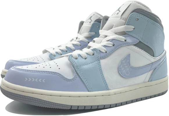 커스텀 에어 조던 1 미드 '사이버 메카닉 블루 화이트' 554724-135(Team113-赛博机械) Lookbook 커스텀 에어 조던 1 미드 '사이버 메카닉 블루 화이트' 554724-135(Team113-赛博机械)