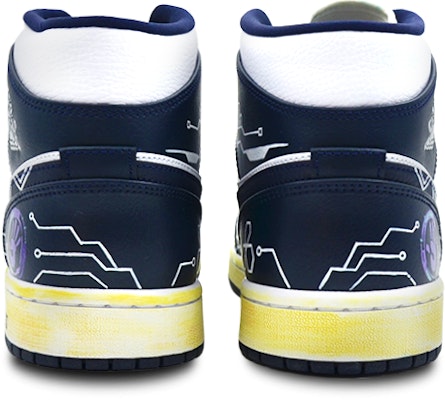 【訂製球鞋】 Jordan Air Jordan 1 Mid 賽博龐克 氧化 像素風 中筒 復古籃球鞋 男款 黑白 Purchase 【訂製球鞋】 Jordan Air Jordan 1 Mid 賽博龐克 氧化 像素風 中筒 復古籃球鞋 男款 黑白