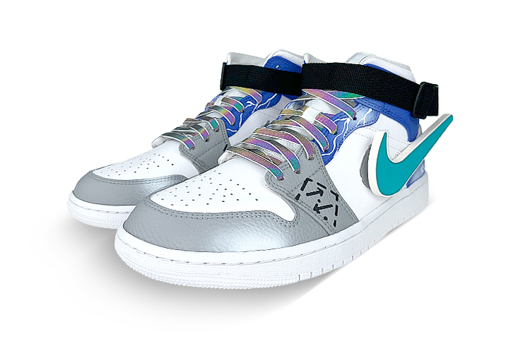 Shop 【訂製球鞋】 Jordan Air Jordan 1 是在玩鞋 發光 賽博龐克LED鉤 紮帶 中筒 復古籃球鞋 男款