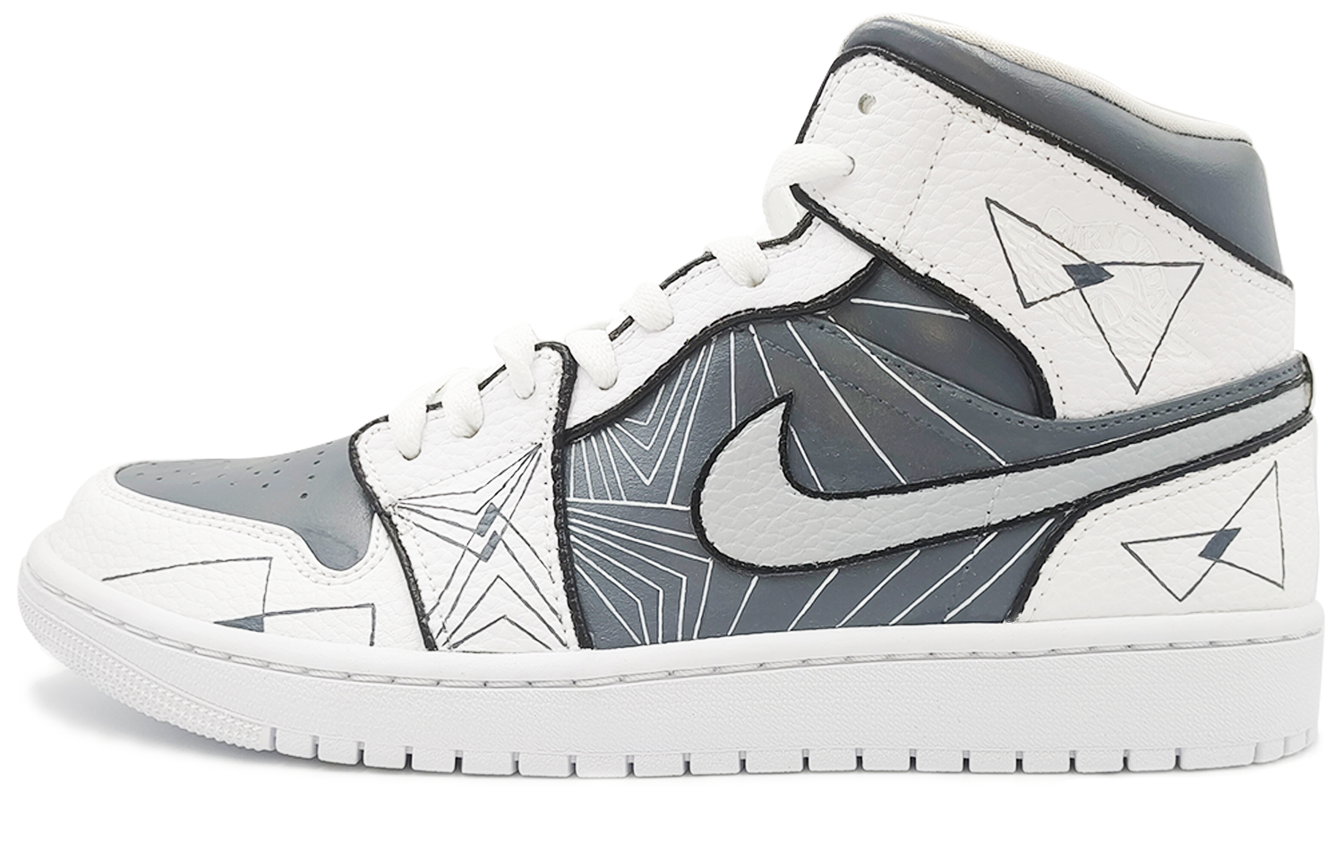 Buy [定制鞋] Air Jordan 1 Mid '赛博朋克条纹白黑' 554724-130(TEAM64-男款条纹国风)