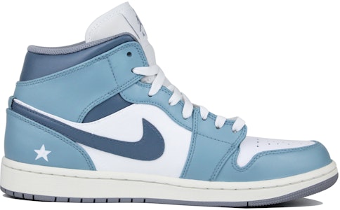 【定製球鞋】 Jordan Air Jordan 1 Mid 小清新 孔雀綠 中幫 復古籃球鞋 男款 綠白 Lookbook 【定製球鞋】 Jordan Air Jordan 1 Mid 小清新 孔雀綠 中幫 復古籃球鞋 男款 綠白