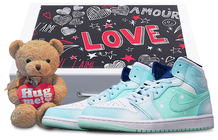 Buy 【定製球鞋】 Jordan Air Jordan 1 Mid 冰雪奇緣融雪雪花 噴繪 聖誕主題 限量鞋盒 中幫 復古籃球鞋 男款 藍白