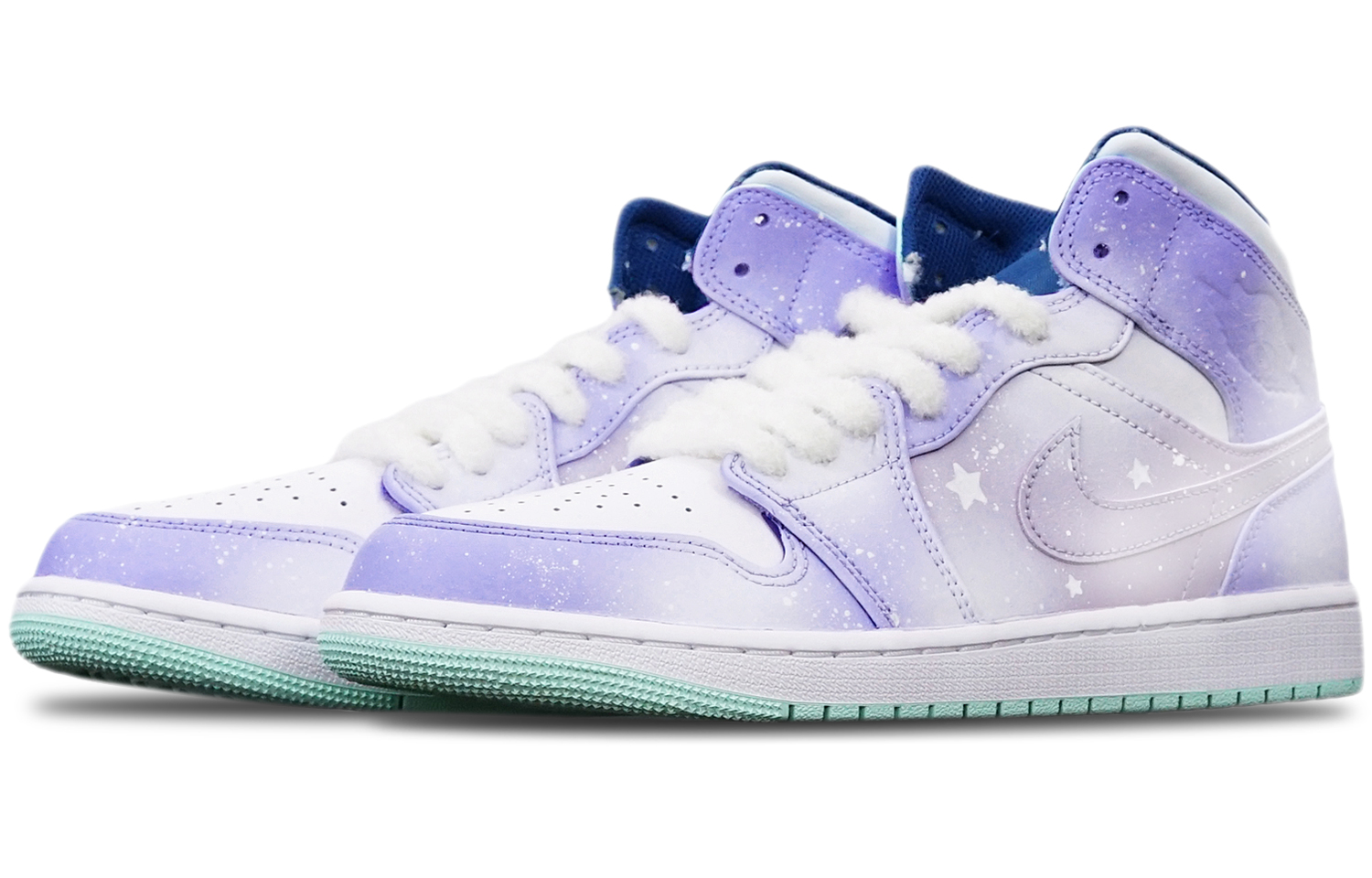Shop 커스텀 에어 조던 1 미드 '겨울 눈꽃 보라' (55 characters) 554724-413(TeamT-星黛露紫雪花S-BOX)
