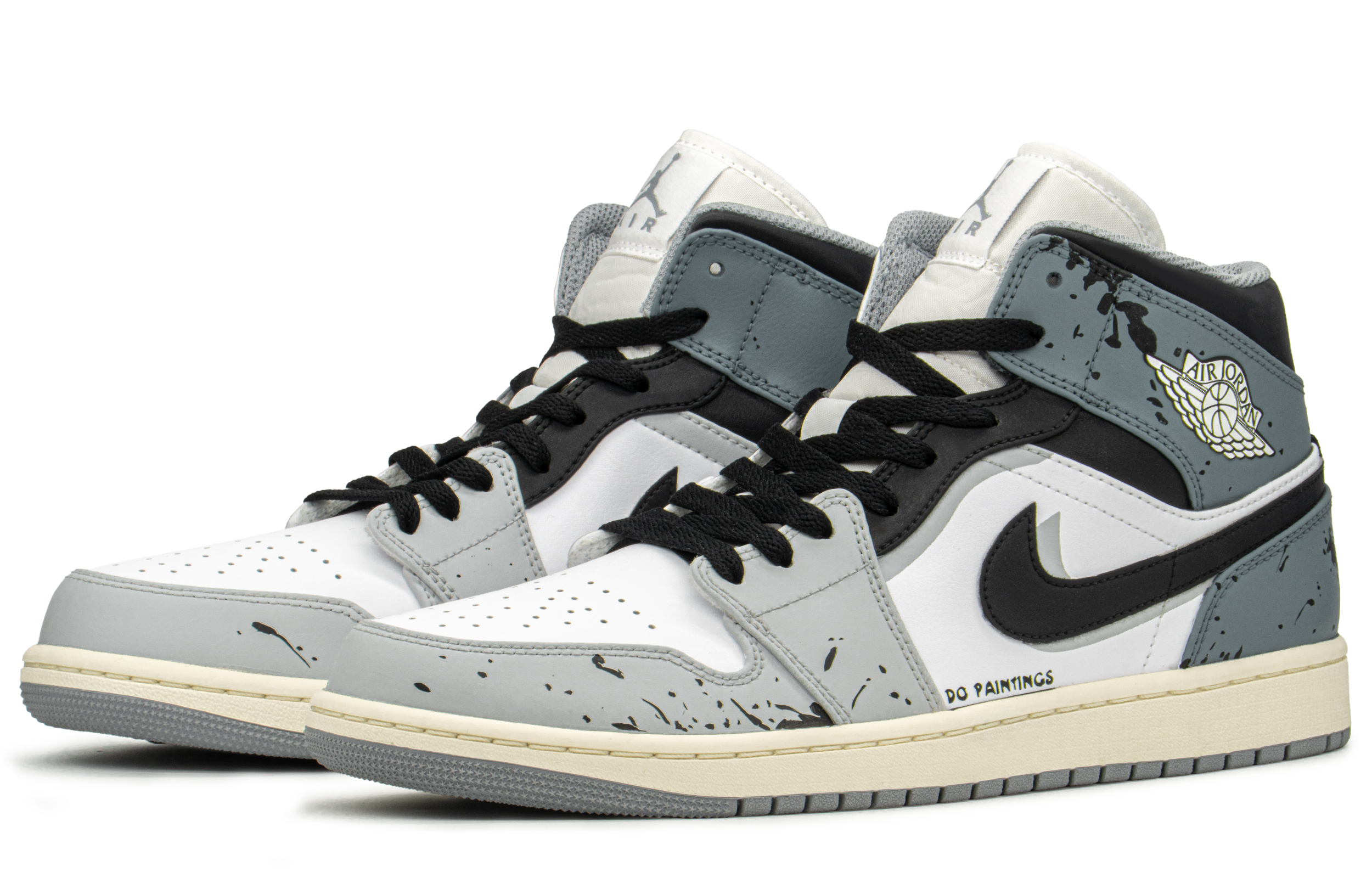 Lookbook 커스텀 에어 조던 1 미드 '스마일 악마 회파' 554724-135(TeamA-AJ涂鸦恶魔)