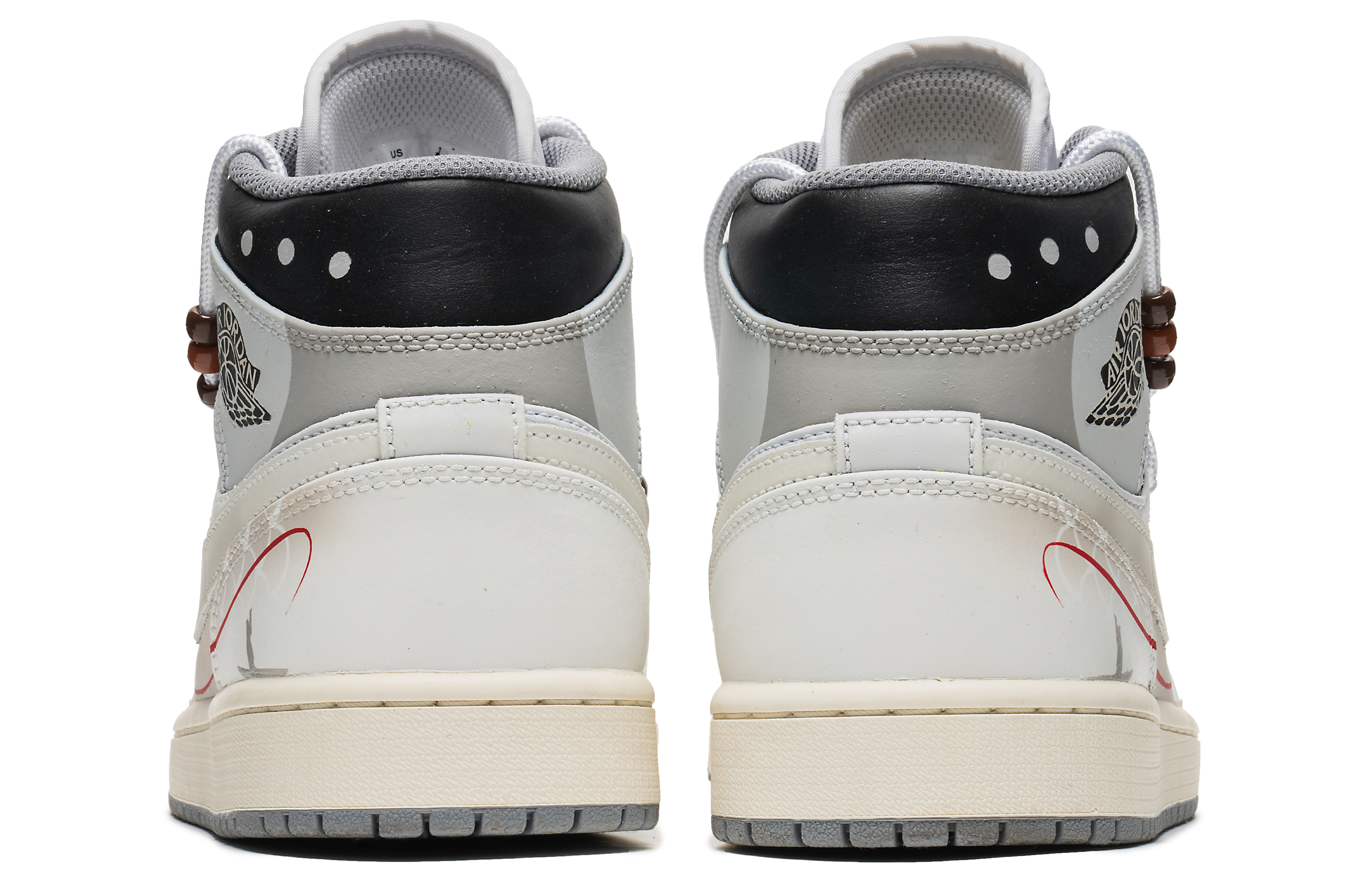 Shop 【客製球鞋】Jordan Air Jordan 1 Mid 紅線 新中式 鱗紋 特殊配飾 中筒 復古籃球鞋 男款 灰白