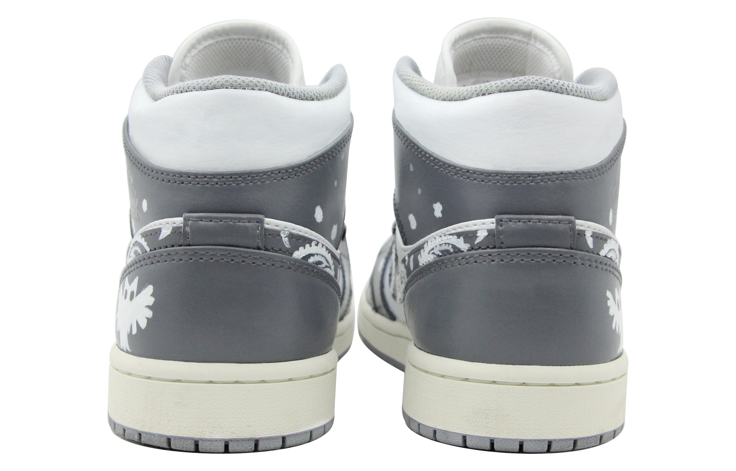 Purchase 커스텀 에어 조던 1 미드 '회백 레트로' (Keoseutom Eeo Jodeon 1 Mideu 'Hoebaek Returo') 554724-135(Team39-AMY83灰白)